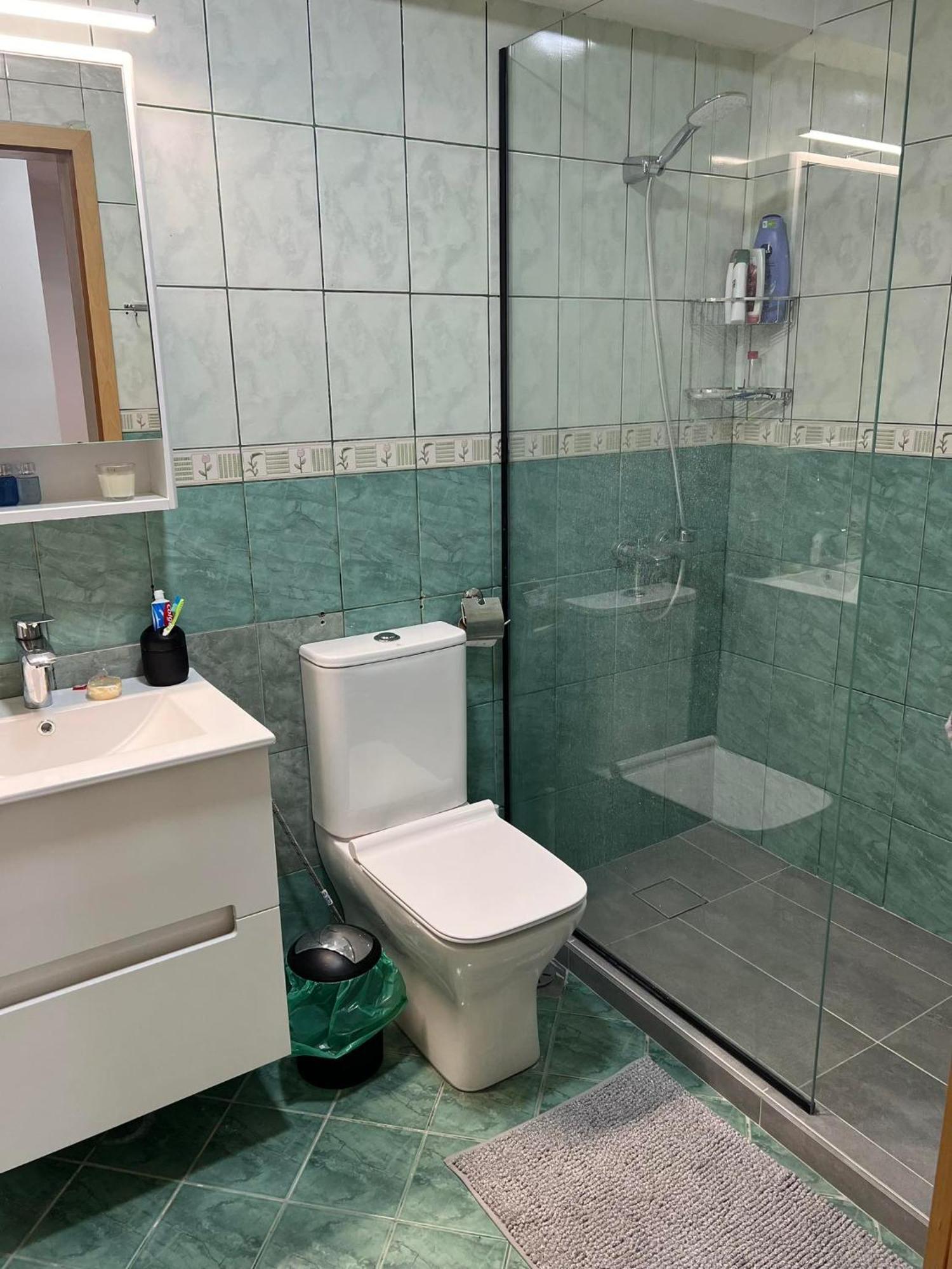 Modern Comfort Apartment, Near Center Apartment *